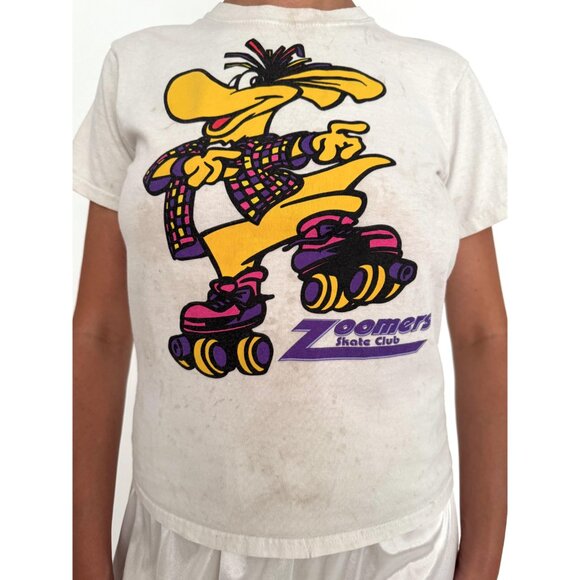 90s vintage white Zoomers Skate Club distressed thrashed baby tee shirt crop top - Picture 3 of 10
